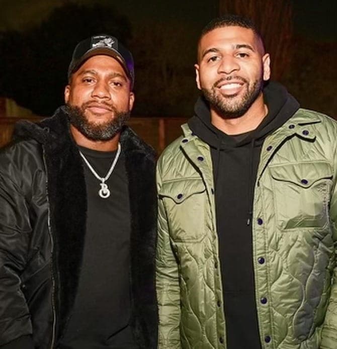 Two friends outdoors on a SpelHouse night