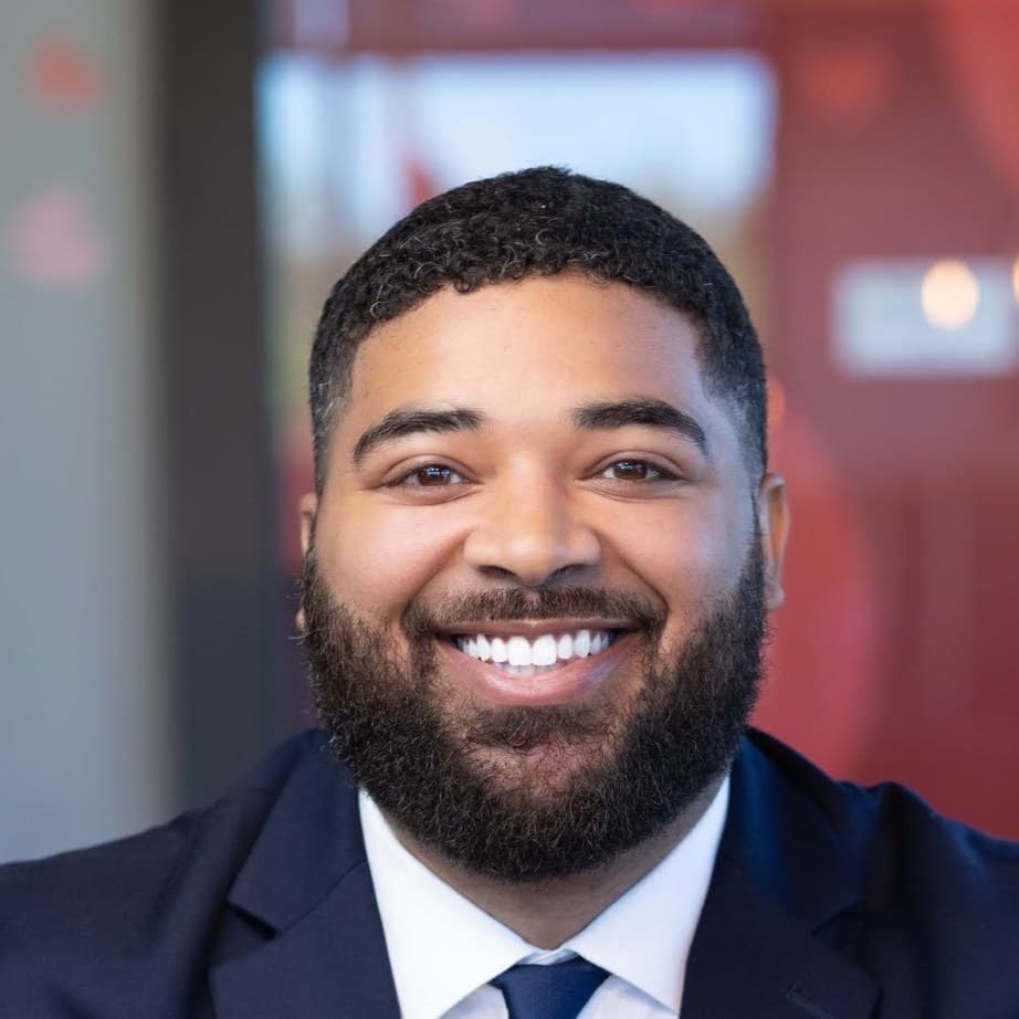 Eric Briggs headshot